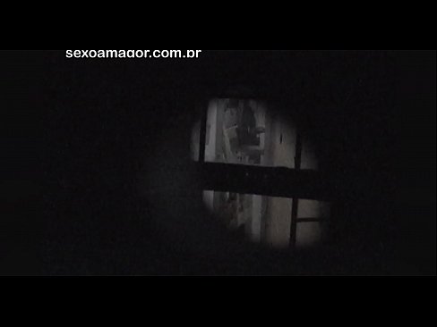❤️ Blondiin saab salaja videolevi naabruskonna voyeuri poolt peidetud õõnsate telliskivide taha peidetud ❤❌ Porno at porn et.hotpornphotos.ru ❌️❤